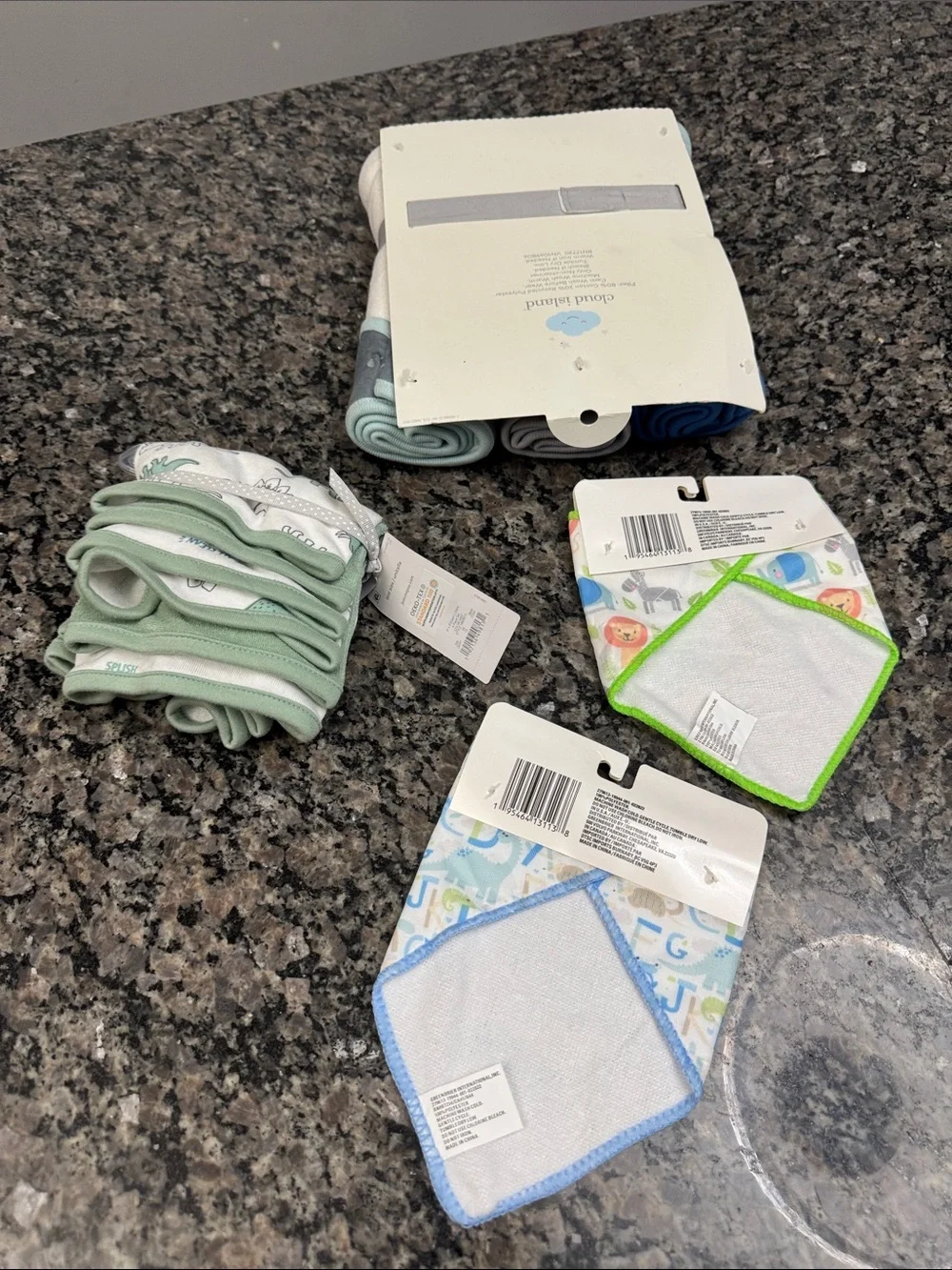 Assorted Baby boy bath set and bibs NWT